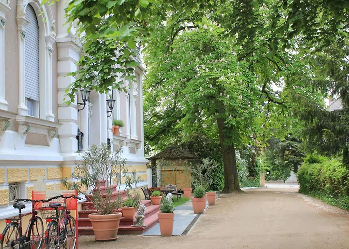 Hotel Waldfriede Darmstadt